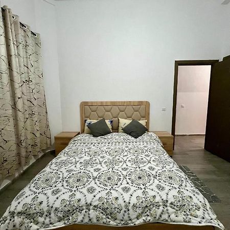 Myzo Superbe Appartement Familial Bien Situe A Marrakech มาร์ราเกช ภายนอก รูปภาพ